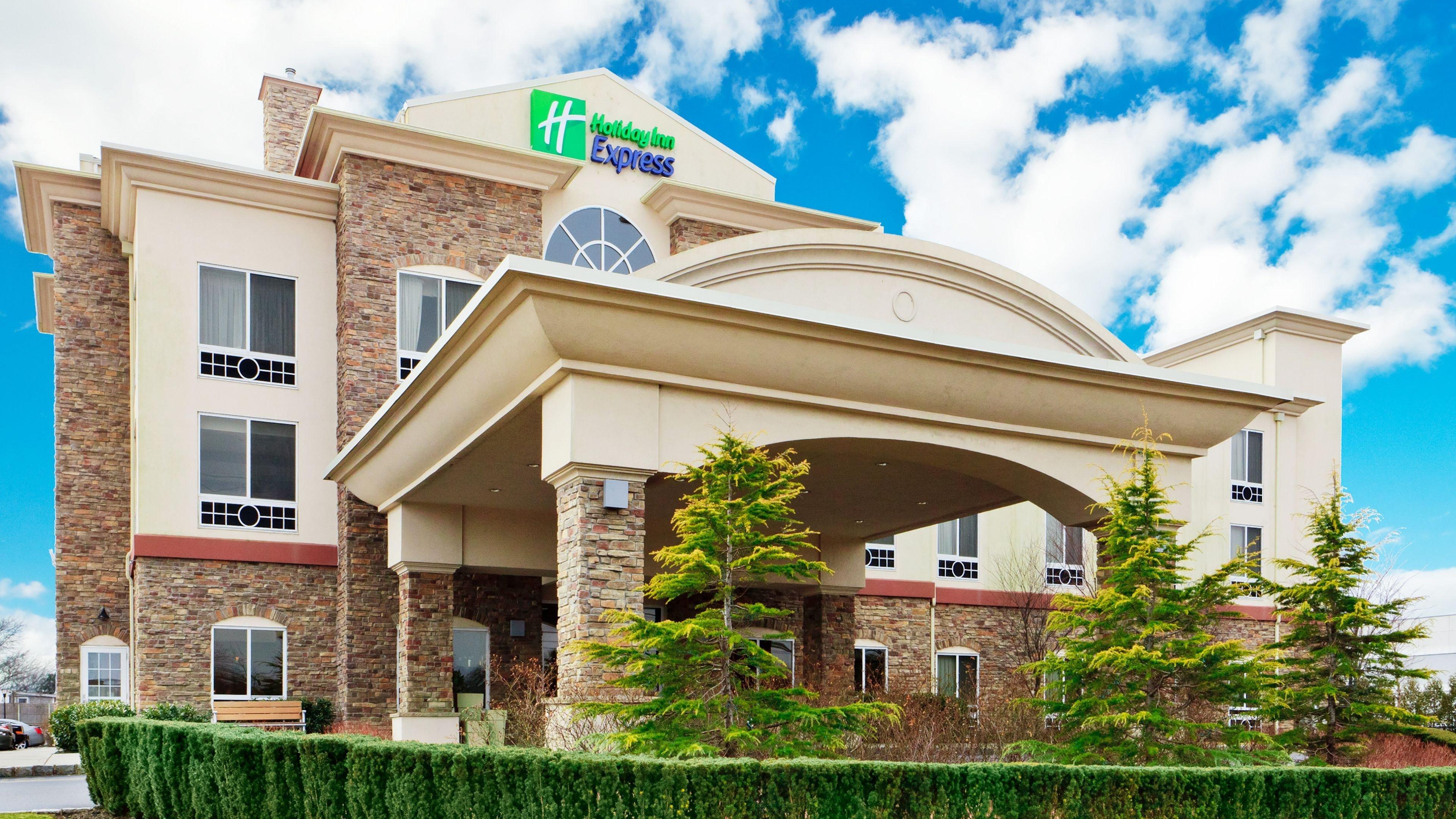 Holiday Inn Express Hotel & Suites East End, An Ihg Hotel Riverhead Exterior photo